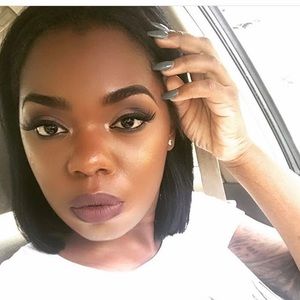 Meet your Posher, Clara